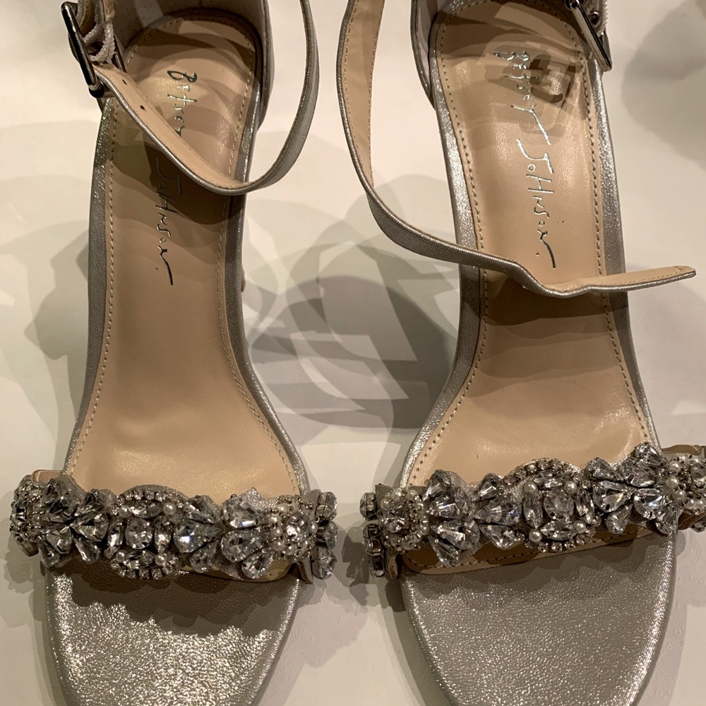 Silver wedding princess rhinestone teal betsey johnson heels